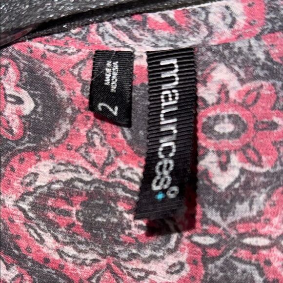 Maurices Gray and White Relaxed Tunic Blouse - Picture 2 of 12